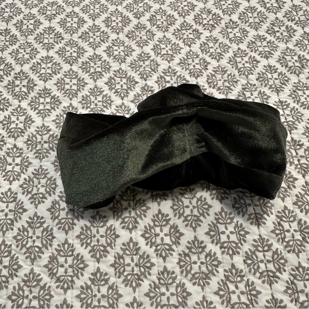 Jennafer Grace Olive Twist Headband